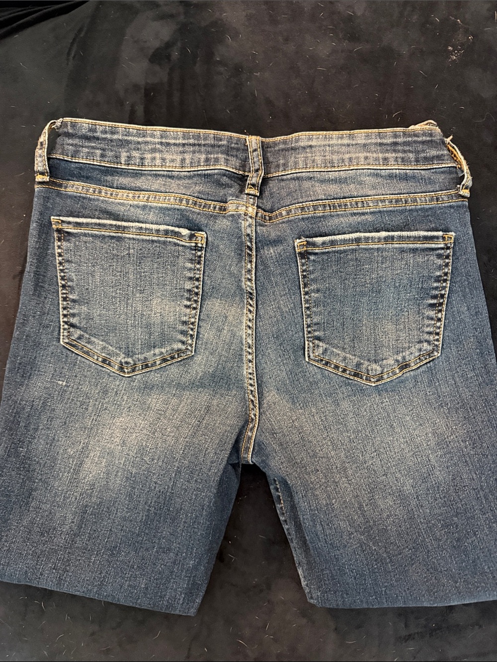 Kut from the Kloth Catherine Boyfriend Jeans in Medium Blue Wash - Picture 2 of 2